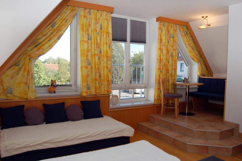 Appartement Pension Zur Post à Bad Blumau Chambre photo
