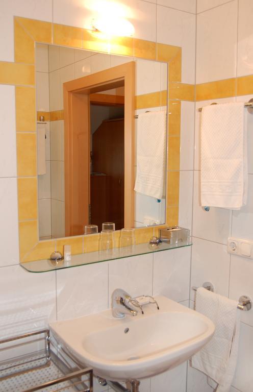 Appartement Pension Zur Post à Bad Blumau Chambre photo