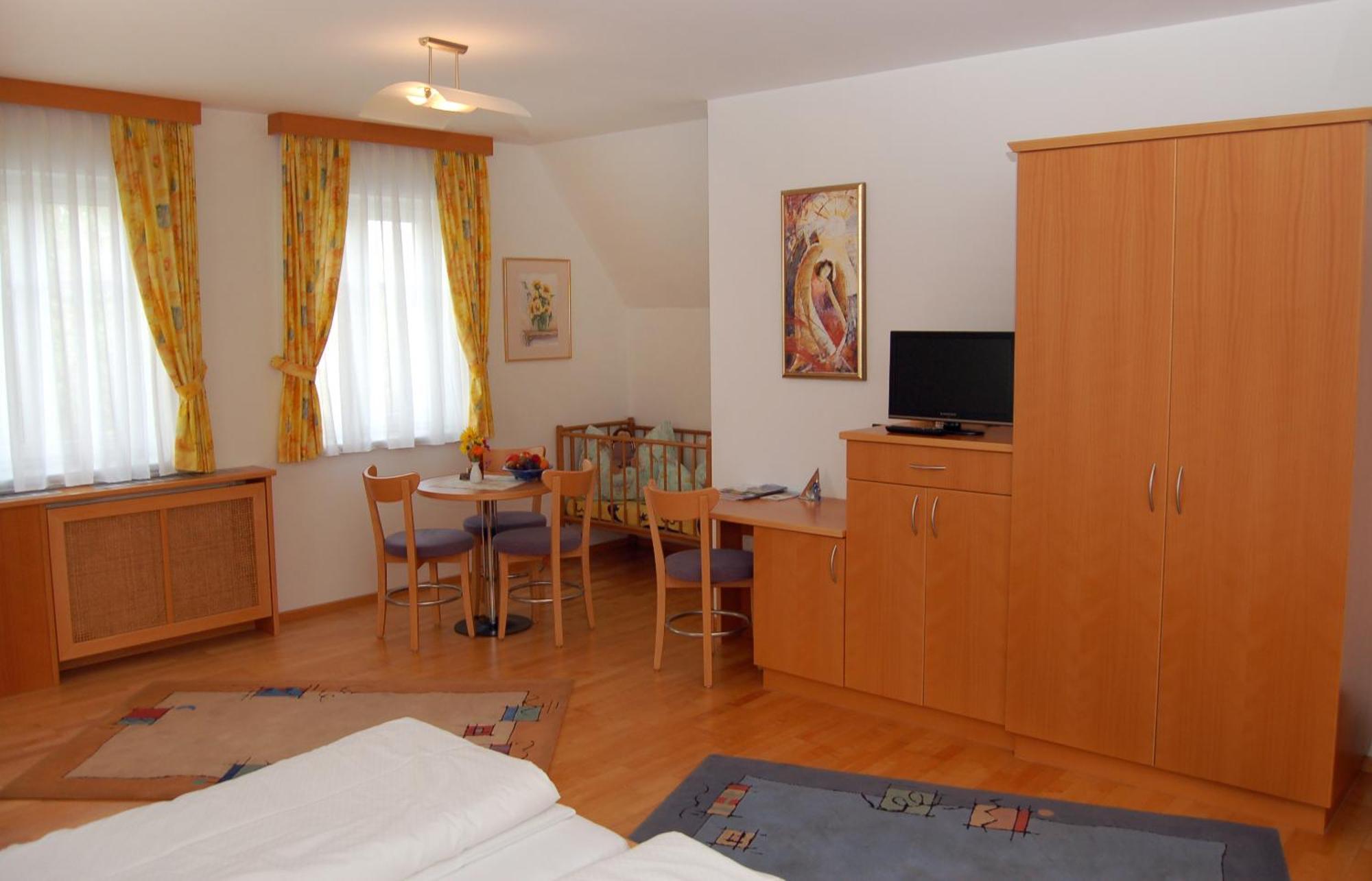 Appartement Pension Zur Post à Bad Blumau Chambre photo